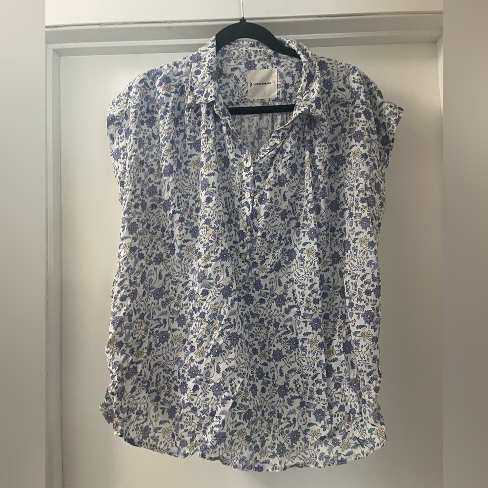 Lucky Brand White Floral Short-Sleeve Button Front Blouse